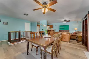 391 10th St, Key Colony, FL 33051 - Photo 16