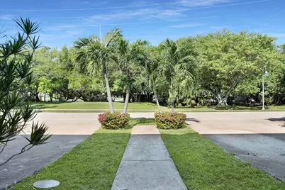 1129 Pebble Beach Lane #APT 11, Duck Key, FL 33050 - Photo 20