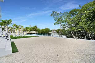 107 Azalea St, Plantation Key, FL 33070 - Photo 6