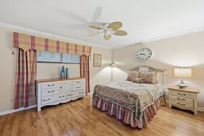 96000 NW Overseas Highway #APT W22, Key Largo, FL 33037 - Photo 14