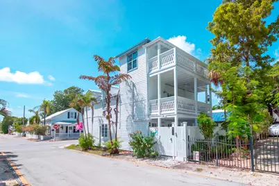 1011 Whitehead Street, Key West, FL 33040 - Photo 2