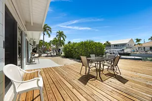 133 8th St, Key Colony, FL 33051 - Photo 24