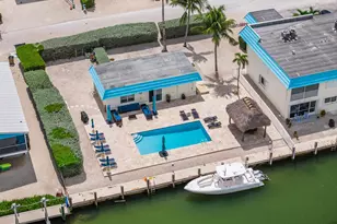389 N Anglers Dr, Marathon, FL 33050 - Photo 2
