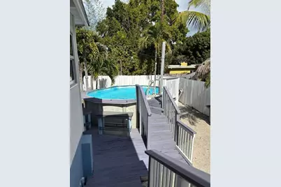 124 S Bay Harbor Drive, Key Largo, FL 33037 - Photo 32