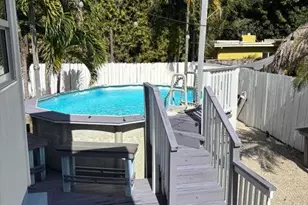 124 S Bay Harbor Dr, Key Largo, FL 33037 - Photo 32