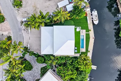 328 S Coconut Palm Boulevard, Plantation Key, FL 33070 - Photo 4