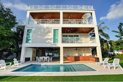 328 S Coconut Palm Boulevard, Plantation Key, FL 33070 - Photo 1