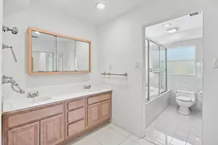 17050 Old State Rd, Sugarloaf Key, FL 33042 - Photo 24