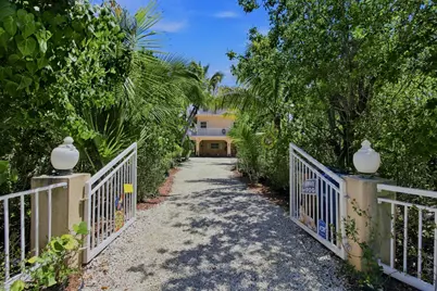17050 Old State Road #4A, Sugarloaf Key, FL 33042 - Photo 6