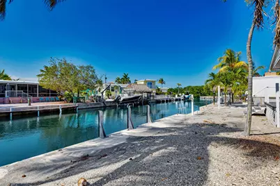 59761 Overseas Highway, Marathon, FL 33050 - Photo 8