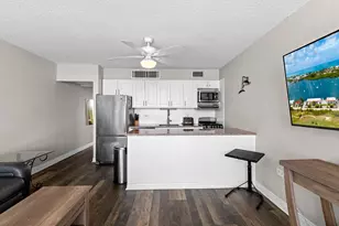 301 Sombrero Blvd, Marathon, FL 33050 - Photo 10