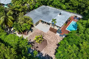 230 Key Honey Ln, Plantation Key, FL 33070 - Photo 2