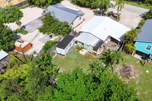 30378 Palm Dr, Big Pine Key, FL 33043 - Photo 6