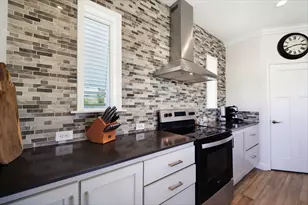 27307 Martinique Ln, Ramrod Key, FL 33042 - Photo 12