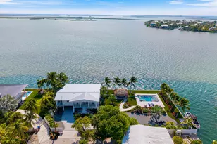 17015 W Wahoo Ln, Sugarloaf Key, FL 33042 - Photo 1