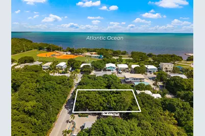 107 Pacific Avenue, Key Largo, FL 33070 - Photo 10