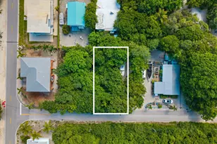 107 Pacific Ave, Key Largo, FL 33070 - Photo 1