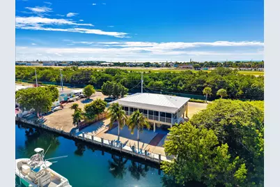 9104 Aviation Boulevard, Marathon, FL 33050 - Photo 1