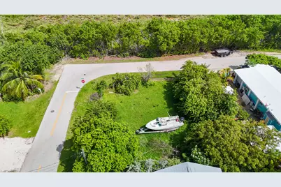 28250 Julia Avenue, Little Torch Key, FL 33042 - Photo 6