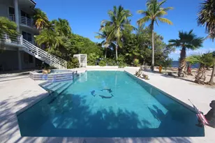 80 Ocean Front Dr, Key Largo, FL 33037 - Photo 24