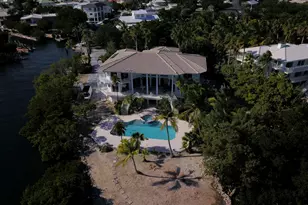 80 Ocean Front Dr, Key Largo, FL 33037 - Photo 28