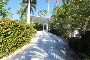 80 Ocean Front Dr, Key Largo, FL 33037 - Photo 36