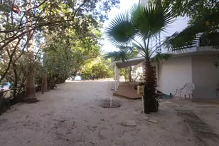 80 Ocean Front Dr, Key Largo, FL 33037 - Photo 60