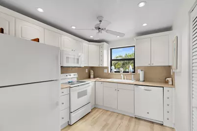 88540 Overseas Highway #UNIT 721, Plantation Key, FL 33070 - Photo 32