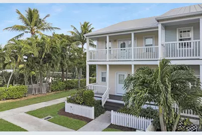 7090 Hawks Cay Boulevard, Duck Key, FL 33050 - Photo 1