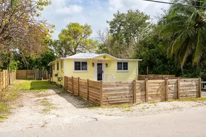 31131 Ave D, Big Pine Key, FL 33043 - Photo 1