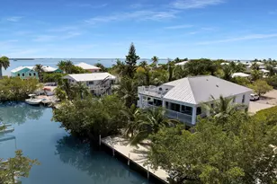 27415 Barbuda Ln, Ramrod Key, FL 33042 - Photo 1