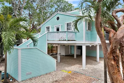 71 N Bay Harbor Drive, Key Largo, FL 33037 - Photo 1