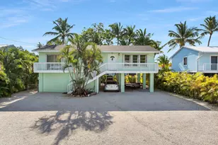 878 La Paloma Rd, Key Largo, FL 33037 - Photo 1