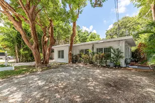 129 S 129 Hammock Rd, Upper Matecumbe Key Islamorada, FL 33036 - Photo 1