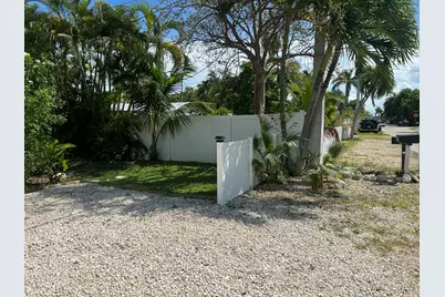 321 Avenue E, Big Coppitt, FL 33040 - Photo 1