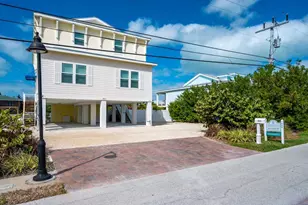 223 Sombrero Beach Rd, Marathon, FL 33050 - Photo 1