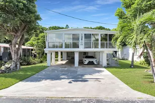 606 N Silver Cir, Key Largo, FL 33037 - Photo 1