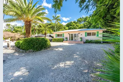 225 Gasparilla Drive, Key Largo, FL 33037 - Photo 1