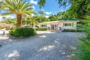 225 Gasparilla Dr, Key Largo, FL 33037 - Photo 1