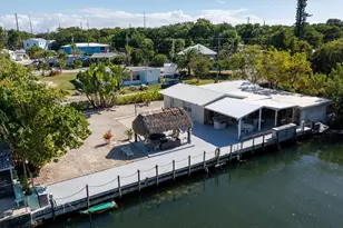 215 Anne Bonny Dr, Key Largo, FL 33037 - Photo 1