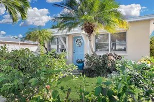 1417 8th St, Key West, FL 33040 - Photo 1