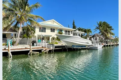 331 9th Street, Key Colony Beach, FL 33051 - Photo 1
