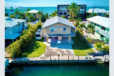 219 E Caribbean Drive, Summerland Key, FL 33042 - Photo 1