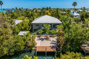 17215 E Bonita Ln, Sugarloaf Key, FL 33042 - Photo 1