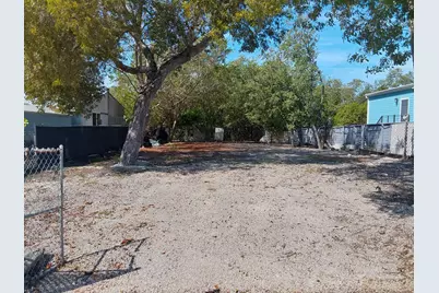 245 Cuba Road, Key Largo, FL 33070 - Photo 1