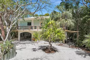 134 Artic Ave, Key Largo, FL 33037 - Photo 1