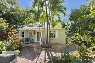 111 N Bay Harbor Dr, Key Largo, FL 33037 - Photo 1
