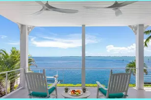 1046 Flagship Dr, Summerland Key, FL 33042 - Photo 1