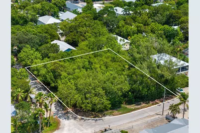 784 Bostwick Drive, Key Largo, FL 33037 - Photo 1