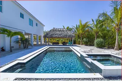 30985 Watson Boulevard, Big Pine Key, FL 33043 - Photo 1